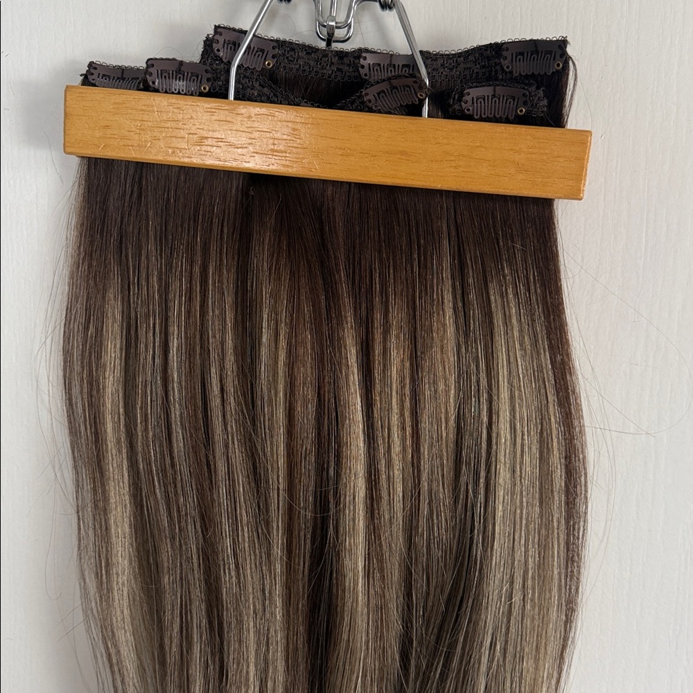 16” Clip-In Hair Extensions Brown Blonde Highlights 100% Human Hair 7 pcs - Picture 2 of 8